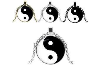 Halssmycke i glas med motiv [K10] - Yin och Yang [Silver]
