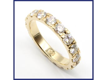 Ring, 18K guld, allians, naturliga briljantslipade diamanter (2ctv, stl 17,05mm)