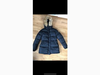 Vinterjacka Newport stl38 (420390579) ᐈ Köp på Tradera Vinterjacka Newport stl38 (420390579) ᐈ Köp på Tradera