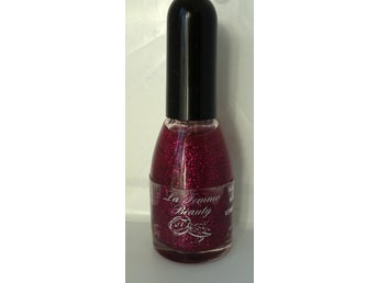 La Femme Beauty nagellack med glitter