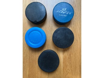 Ishockeypuckar - 5 stycken