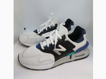 new balance stl