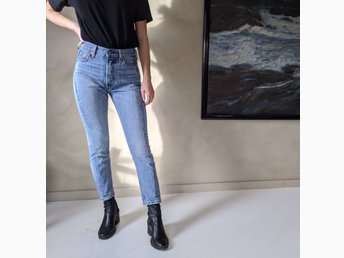 levi's 501 altered skinny
