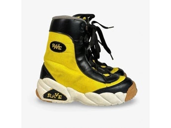 RAVE snowboardboots strl 38 retro snowboardskor boots