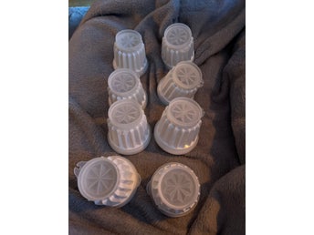 Tupperware 8 st formar till tex efterrätt begagnade