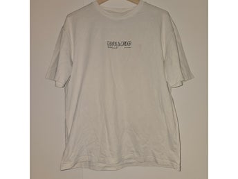 BLACK SQUAD vit t-shirt, storlek XL
