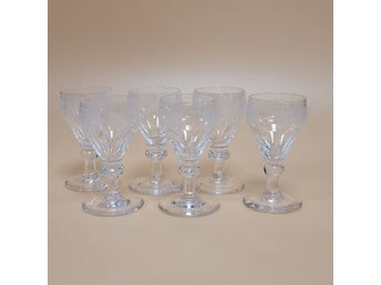 5+1 Snapsglas - Glas - Dekor Vinrankor - Signerade - Vintage