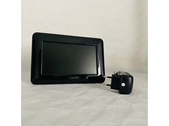 Digital Fotoram - United DPF1085 - Svart Högblank USB SD-Kort Bildspel