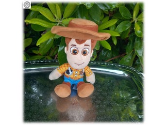 Sheriff Woody Andy från Toy story mjukdjur kramdjur gosedjur märkt Disney Pixar