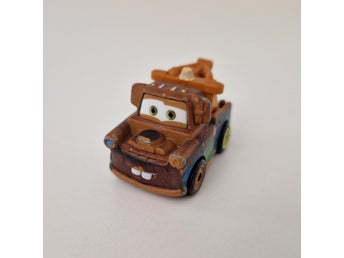Disney Pixar Cars Mater Tow Truck Mattel Diecast FBG80