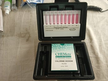 CHEMetrics K-2705 klordioksid testkit 0–10 ppm + Jern kit 8023 (utløpt)