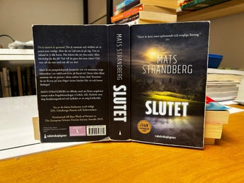 Slutet av Mats Strandberg. Bok. Very Good plus
