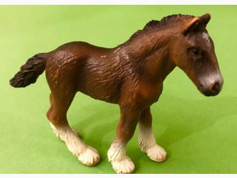 schleich shire foal