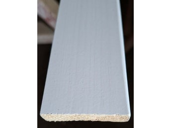 10st=30lpm sockenlist sockel golvsockel trälist 12×56 mm 3 m furu vit vitmålad