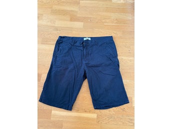 Solid mörkblå shorts, storlek XXL