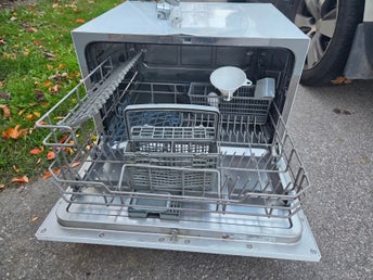 Matsui bänkdiskmaskin - enkel anslutning till kran