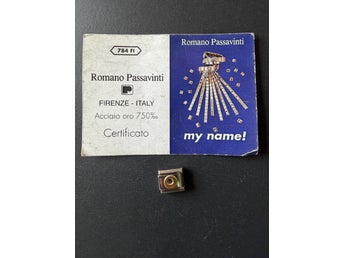“O” Romano Passavinti Charm i stål och 750‰