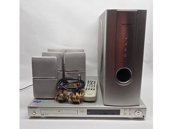 Sharp hemmabiosystem med DVD HT-CN400DV