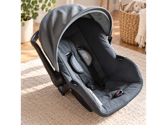 Britax Römer Babyskydd med Isofix