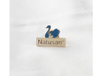 Natusan - Vintage Pin Badge Nålmärke - Svan