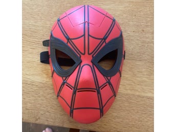 Spiderman mask glow FX mask