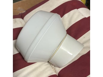 Funkis vägglampa plafond