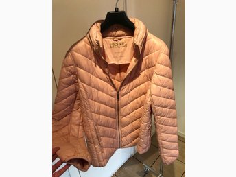 Michael Kors jacka stl L (passar M) (420266328) ᐈ Köp på Michael Kors jacka stl L (passar M) (420266328) ᐈ Köp på