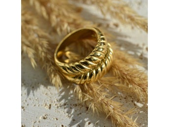 Elegant Graverad Croissant Statement dubbelring Storlek 7