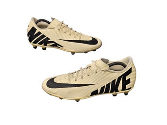 Nike Mercurial Zoom Vapor 15 Club Fotbollsskor Storlek 41 Herr Krämvit