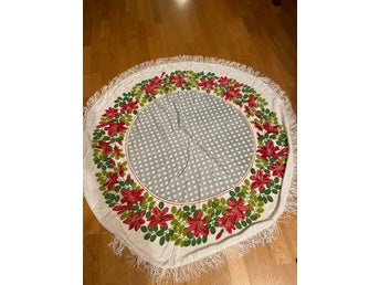 Rund duk med fransar och blommönster, diameter 130 cm