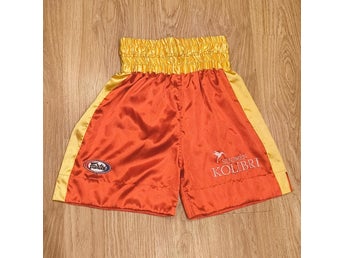 Fairtex Muay Thai Shorts Röd Gul Satin Boxning Kickboxning Shorts Storlek S