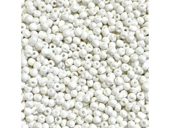 Seed beads vit 4mm. Sommar rea!