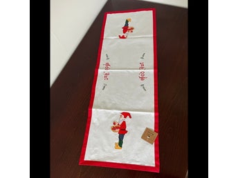 Retro Queen Anne Broderad Duk bordsduk löpare God Jul Tomten Santa Claus bomull