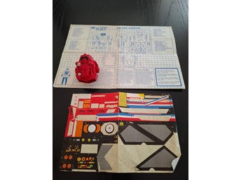Action Force Escape Armour med instruktioner och dekaler