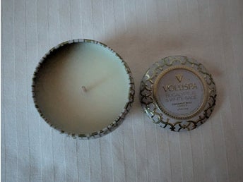 Ny Voluspa Eucalyptus & White Sage doftljus