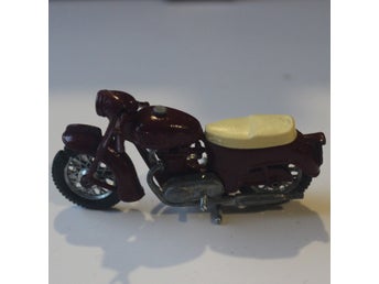 BRITAINS 9686 TRIUMPH THUNDERBIRD 1/32 ENGLAND