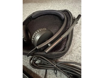Helt nya! Logitech H570e