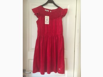 LINDEX småblommig klänning stl 164 Helt ny! LINDEX småblommig klänning stl 164 Helt ny!