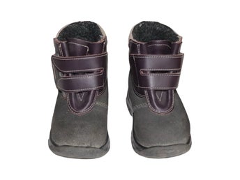 VVinterkängor från KAVAT - Storlek 24 (Innermått 15.5 cm) - Svart &
