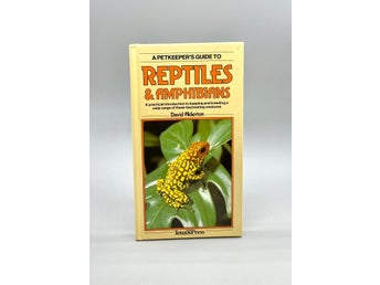 A Petkeepers Guide to Reptiles & Amphibians av David Alderton