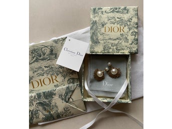 Dior J’Adior Tribales örhängen komplett full set