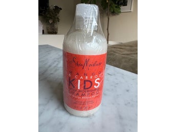 Shea Moisture Mango & Carrot Kids Extra-Nourishing Schampo