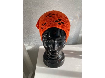 Virkat Bandana i Olika Färger