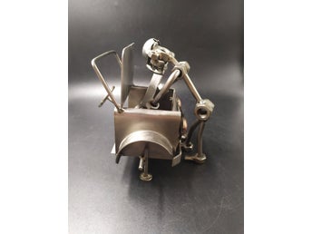 Mekaniker Skulptur - MJM Kunstdesign - Hamburg