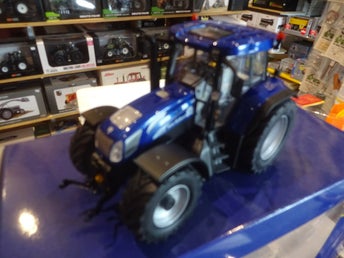 MarGee Models New Holland T7550 BP