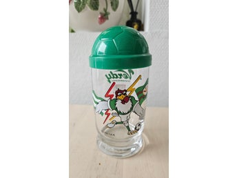 Coca-Cola Verdy Yomiuri Glas med lock