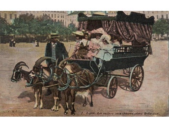 Gammalt vykort - Lyon, Getbilen, Place Bellecour - N°8452