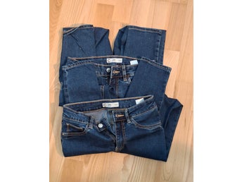 Två Stycken Jeans Cubus S/32