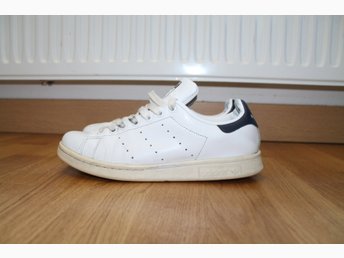 Adidas Stan Smith Träningsskor i storlek 41 13!! i Adidas Stan Smith Träningsskor i storlek 41 13!! i