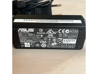 AC/DC Adapter ADP-36EH C